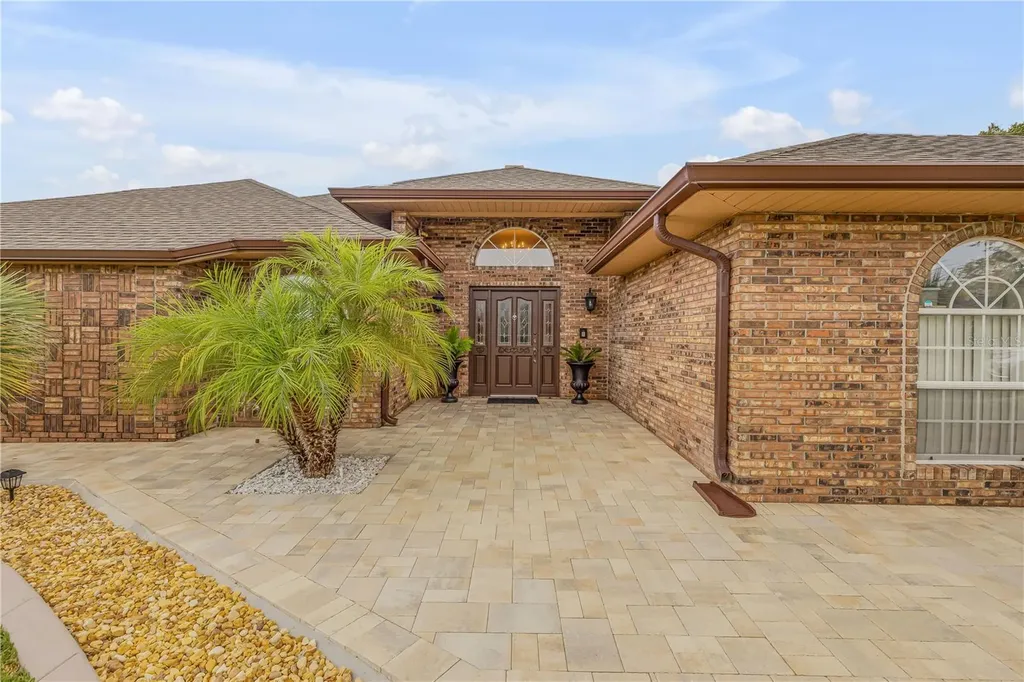 1450 Olde Kensington Lane Deltona FL 32725