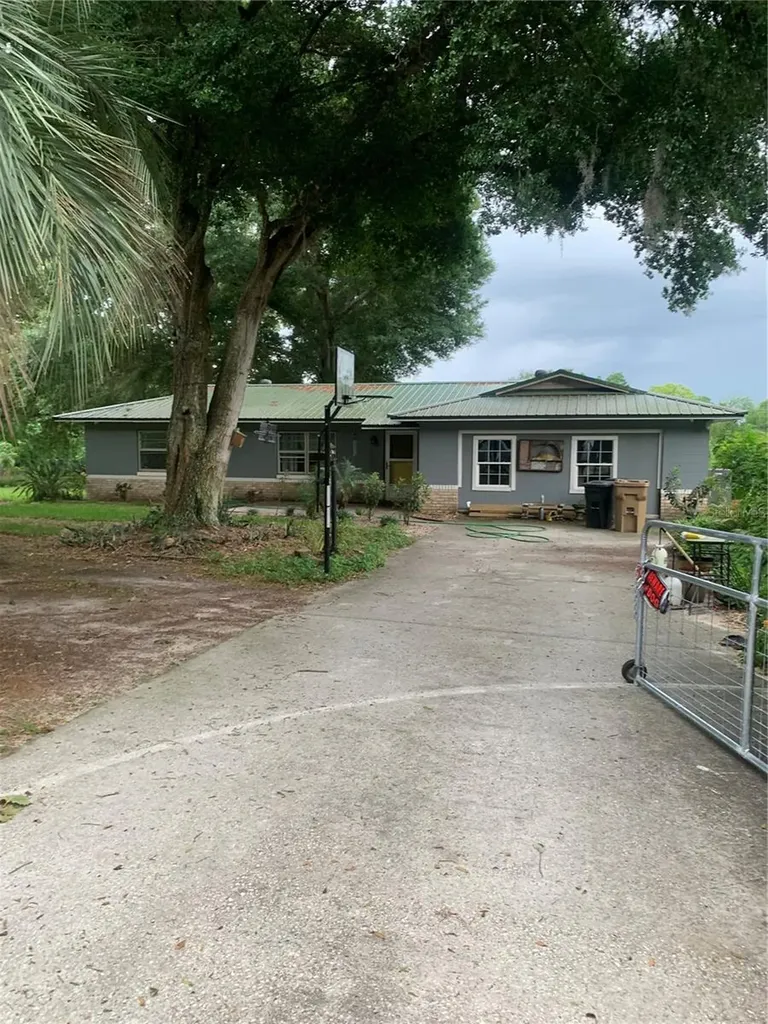 37827 Ridgecrest Lane Lady Lake FL 32159