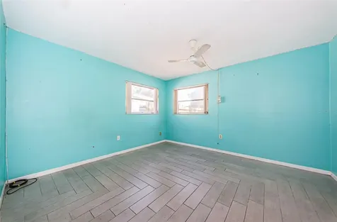 6975 301st Avenue N Clearwater FL 33761