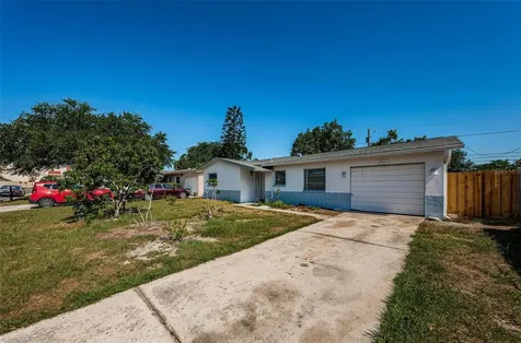 6975 301st Avenue N Clearwater FL 33761