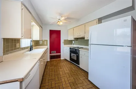 6975 301st Avenue N Clearwater FL 33761