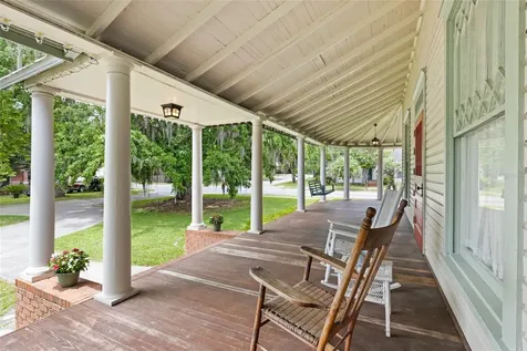 18409 High Springs Main Street High Springs FL 32643