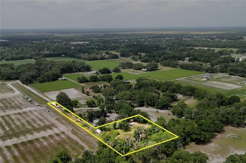 5308 Willie White Lane Plant City FL 33567