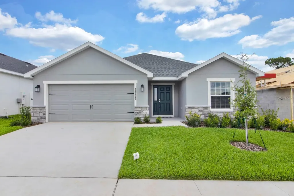1321 Cascade Drive Davenport FL 33837