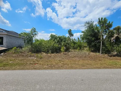 15723 Stuart Circle Port Charlotte FL 33981
