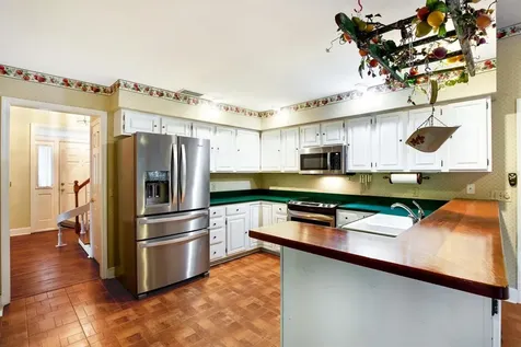 901 Oak Hollow Place Brandon FL 33510