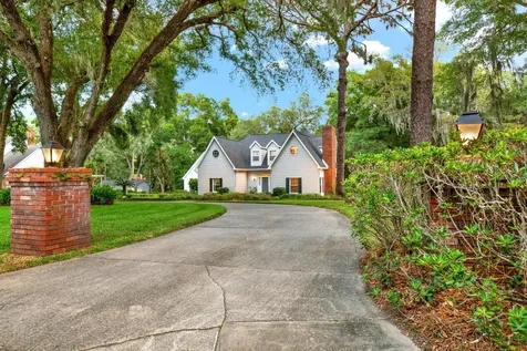 901 Oak Hollow Place Brandon FL 33510