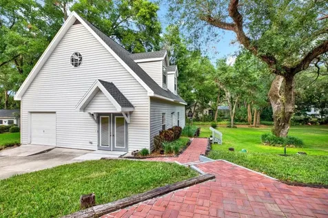 901 Oak Hollow Place Brandon FL 33510