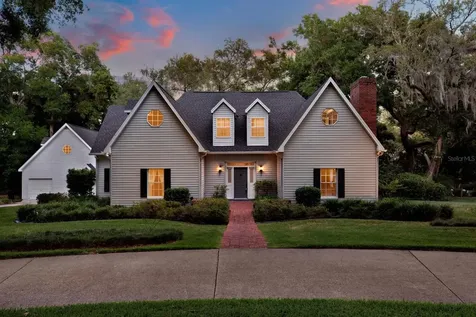 901 Oak Hollow Place Brandon FL 33510