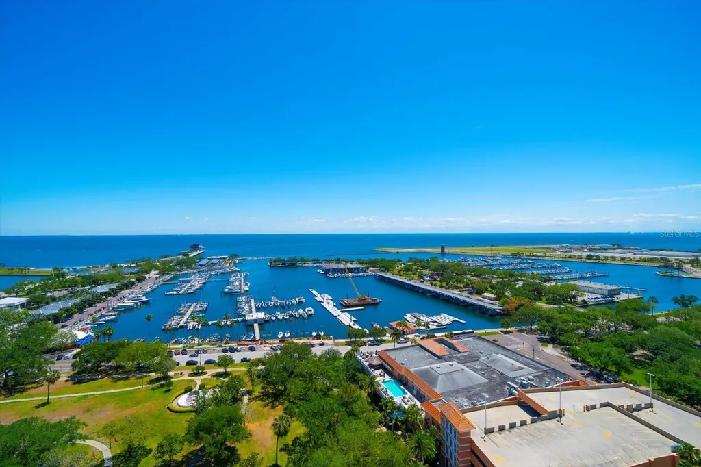 100 Beach Drive NE St Petersburg FL 33701