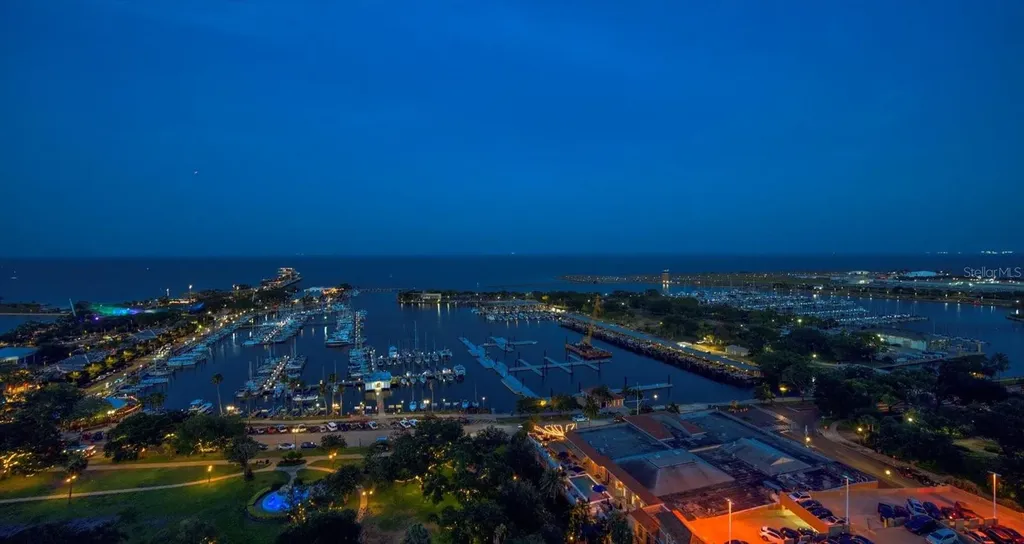 100 Beach Drive NE St Petersburg FL 33701