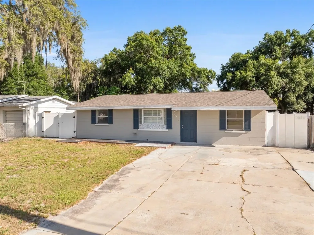 2304 Ivey Lane Lakeland FL 33815