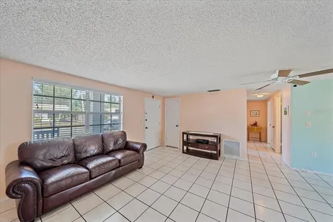 3304 Island Date Circle Sarasota FL 34232