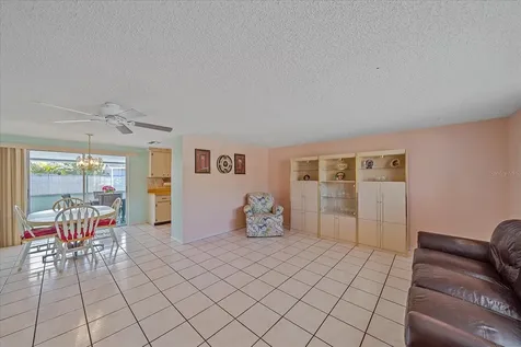 3304 Island Date Circle Sarasota FL 34232