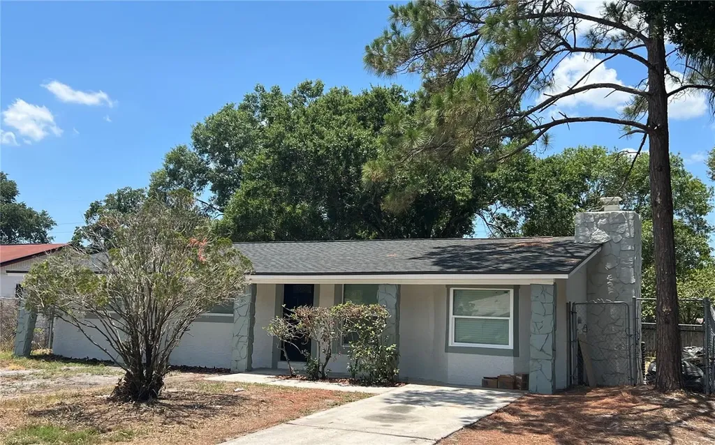 8524 Tidewater Trail Tampa FL 33619