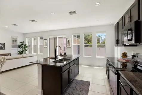3201 18th Street N St Petersburg FL 33713
