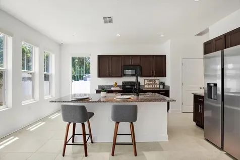 3201 18th Street N St Petersburg FL 33713