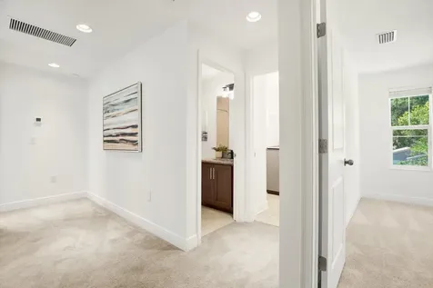 3201 18th Street N St Petersburg FL 33713