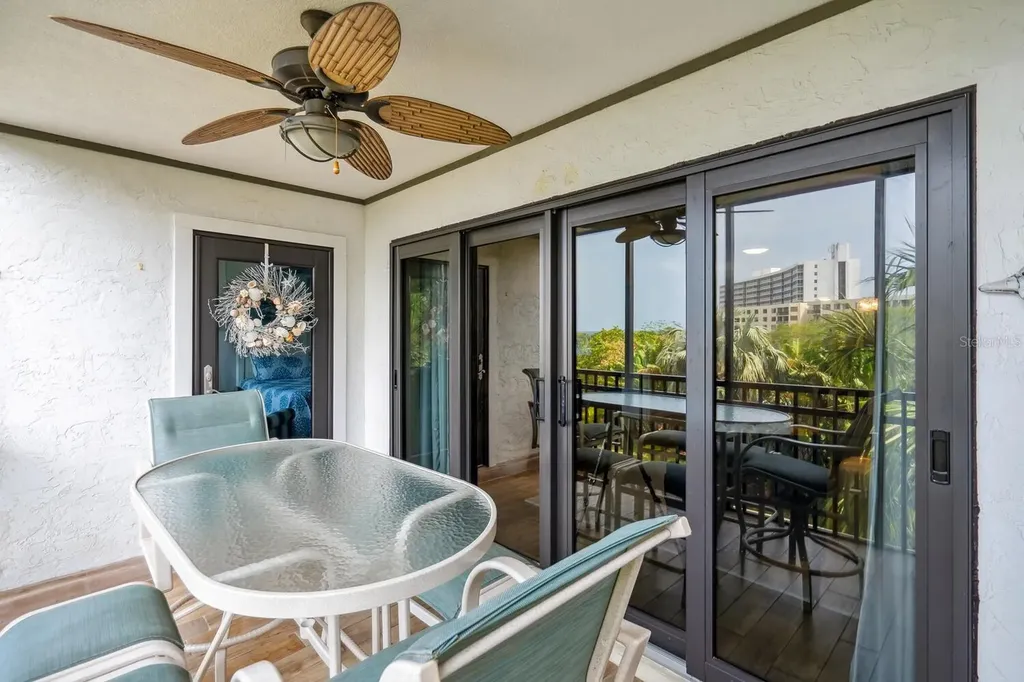 6236 Midnight Pass Road Sarasota FL 34242