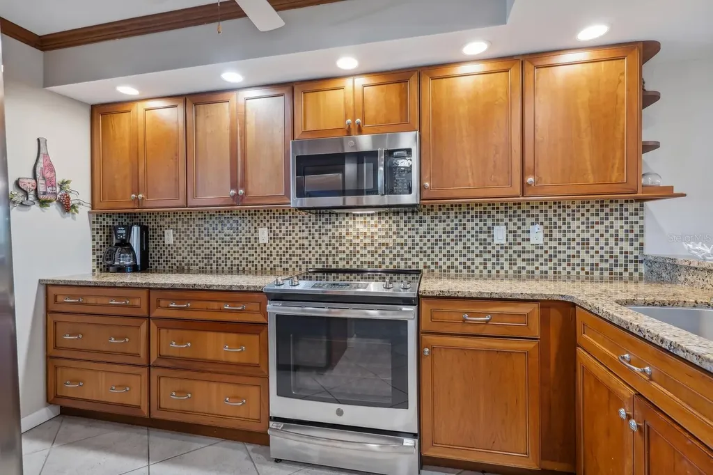 6236 Midnight Pass Road Sarasota FL 34242