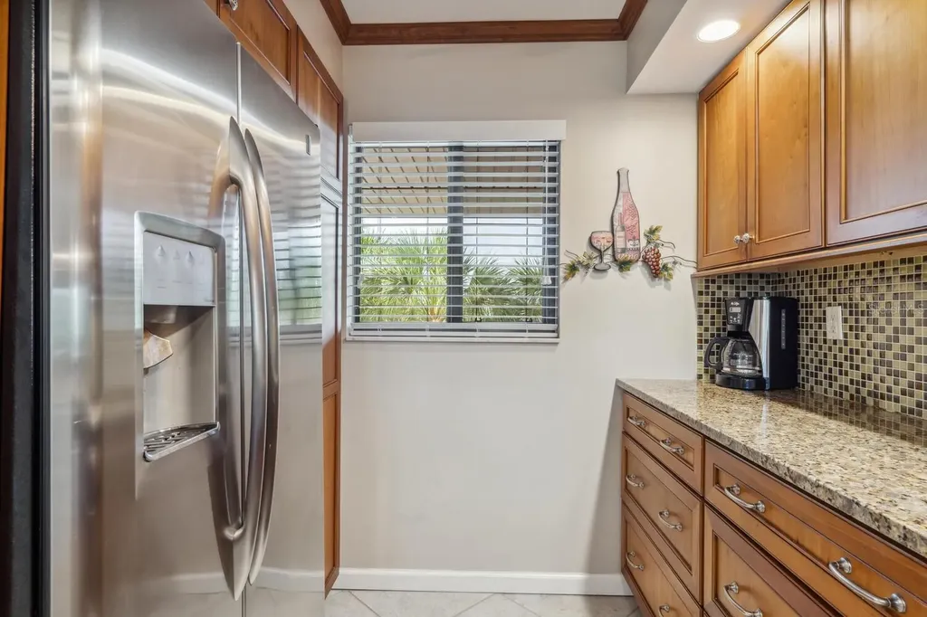 6236 Midnight Pass Road Sarasota FL 34242