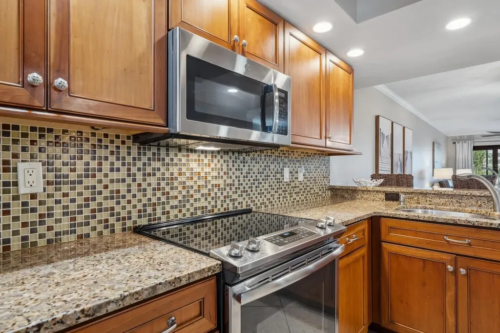 6236 Midnight Pass Road Sarasota FL 34242