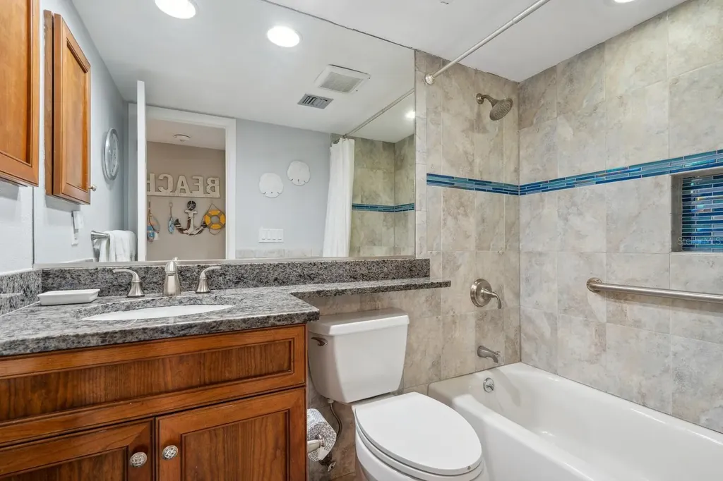 6236 Midnight Pass Road Sarasota FL 34242