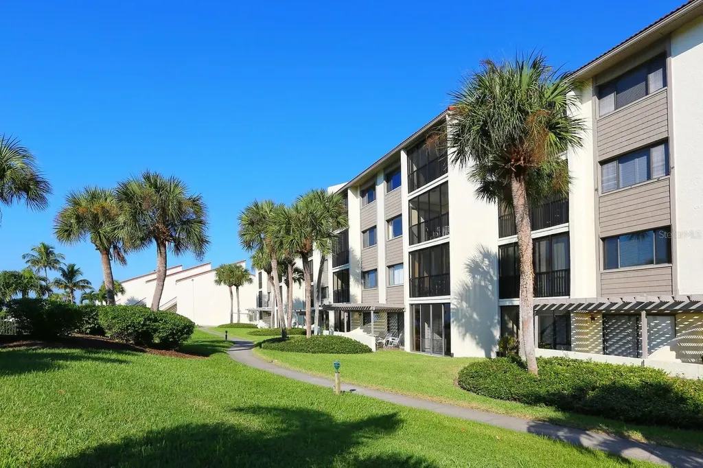 6236 Midnight Pass Road Sarasota FL 34242