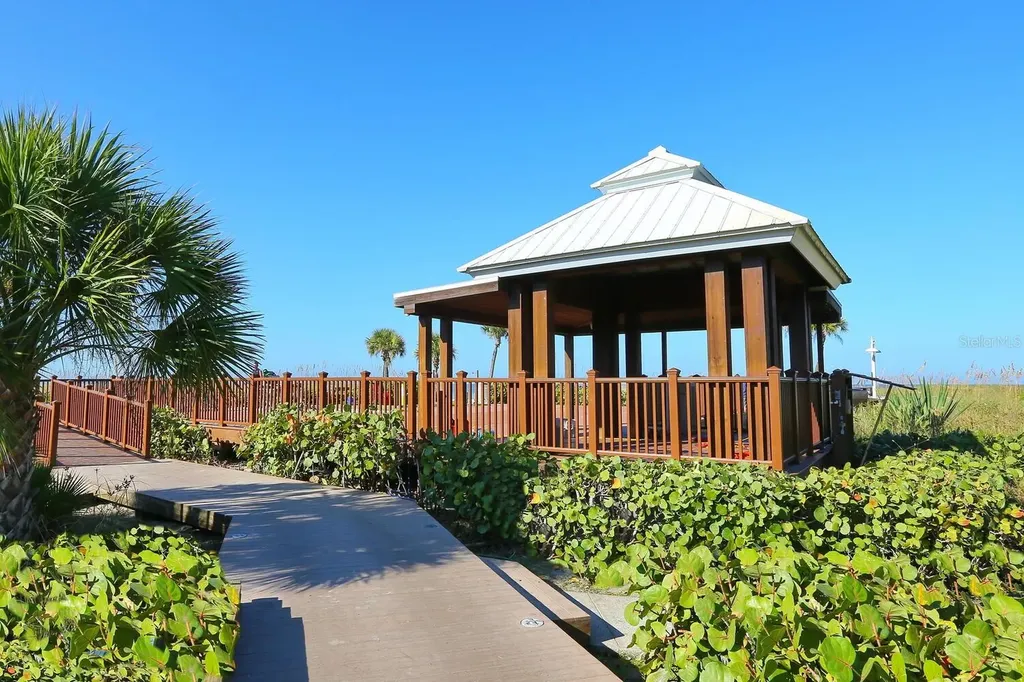 6236 Midnight Pass Road Sarasota FL 34242