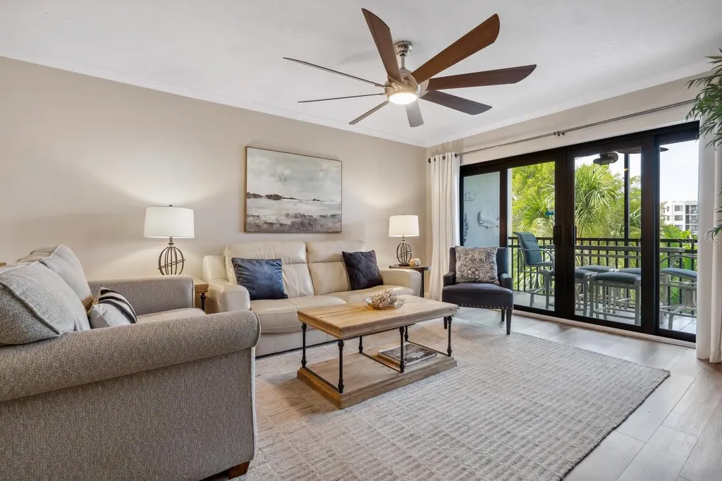 6236 Midnight Pass Road Sarasota FL 34242