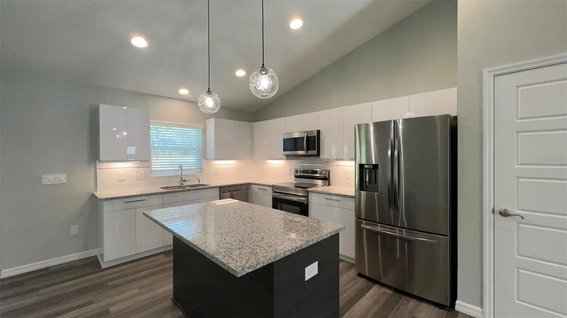 Tbd Bay Place Ocklawaha FL 32179