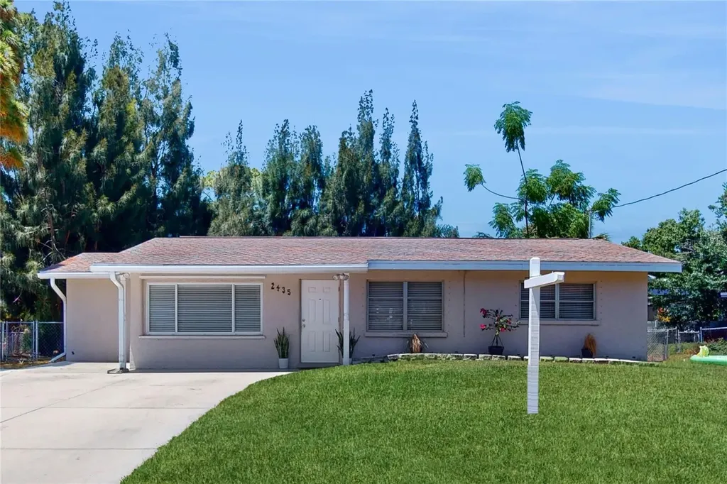 2435 Eugene Street Sarasota FL 34231