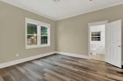 214 N 12th Street Leesburg FL 34748