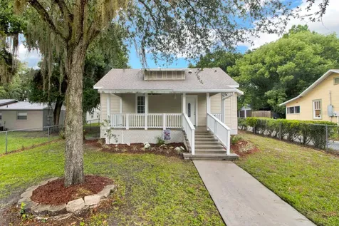 214 N 12th Street Leesburg FL 34748