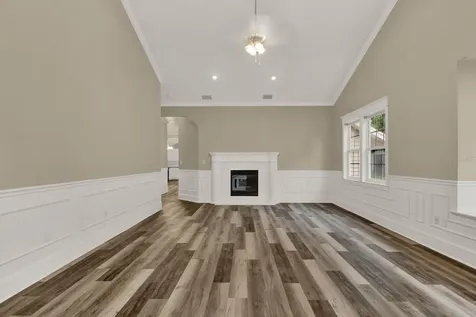214 N 12th Street Leesburg FL 34748