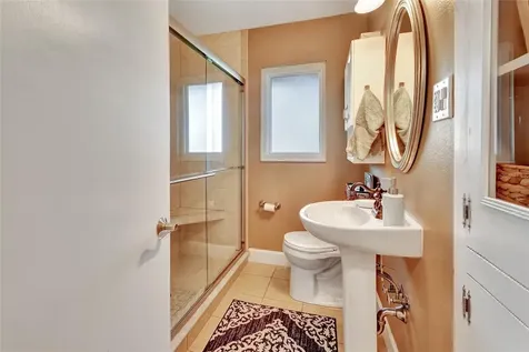 806 E Wisconsin Avenue Deland FL 32724