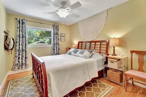 806 E Wisconsin Avenue Deland FL 32724
