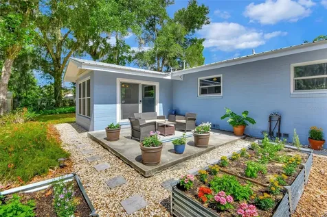 806 E Wisconsin Avenue Deland FL 32724