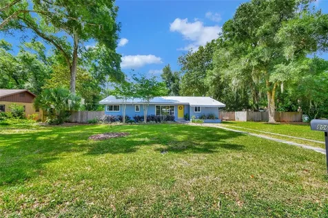 806 E Wisconsin Avenue Deland FL 32724