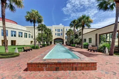 806 E Wisconsin Avenue Deland FL 32724