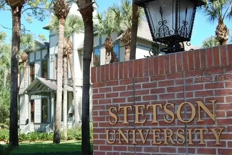 806 E Wisconsin Avenue Deland FL 32724