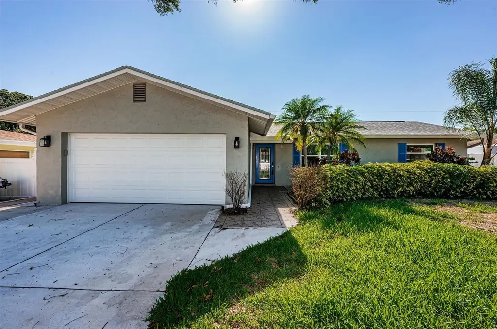 1099 Dogwood Drive Dunedin FL 34698