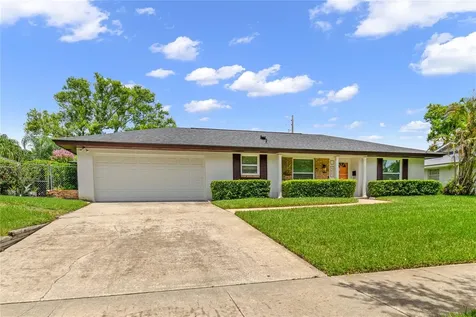 4855 Tellson Place Orlando FL 32812