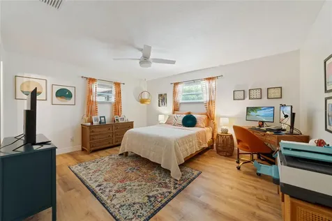 4855 Tellson Place Orlando FL 32812