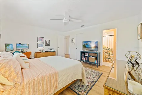 4855 Tellson Place Orlando FL 32812