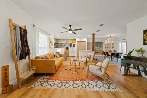 4855 Tellson Place Orlando FL 32812