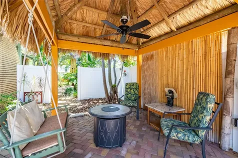 2837 7th Avenue N St Petersburg FL 33713