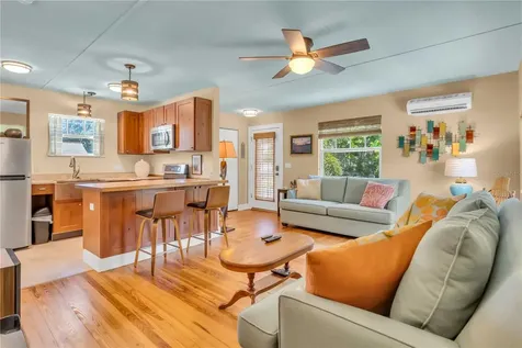 2837 7th Avenue N St Petersburg FL 33713