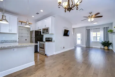 3715 W Bay Avenue Tampa FL 33611