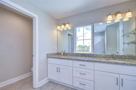 3715 W Bay Avenue Tampa FL 33611